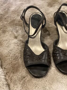 Mudd Brown Studded Open-Toe Ankle Strap Heels